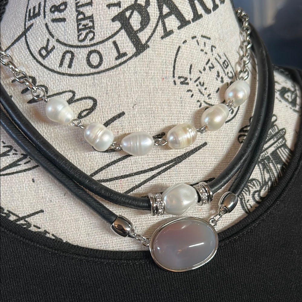 NWOT Elegant Fresh Water Pearl and Silver Necklace Set by WHBM